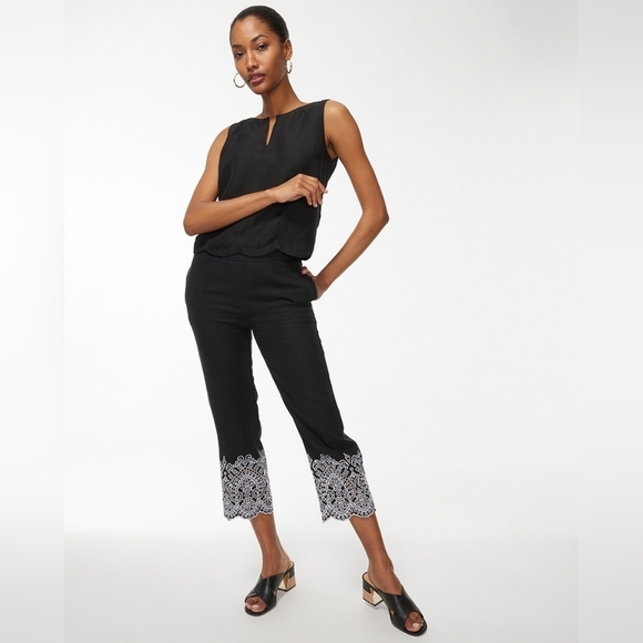 Chicos Linen Embroidered Crops new - Picture 2 of 9